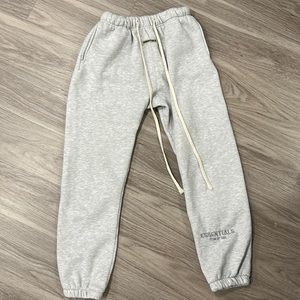 Essentials sweatpant joggers